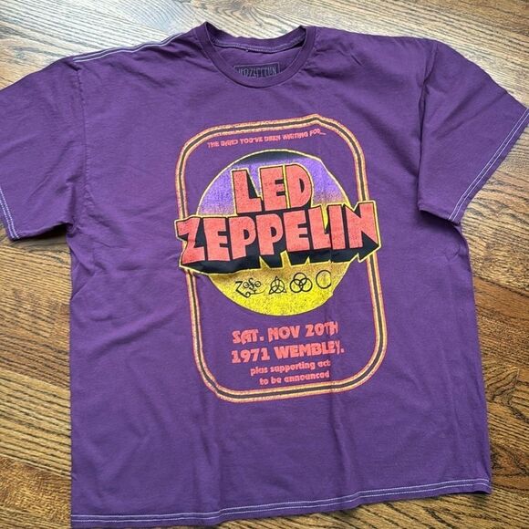 Urban Outfitters Led Zeppelin 1971 Wembley Stadium T-Shirt Dress Size S/M - Picture 5 of 8